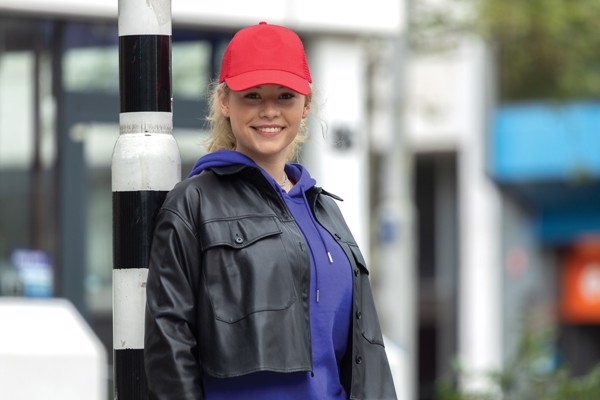 Impact AWARE™ 190gr Brushed rCotton 5 Panel Trucker-Cap - Rot