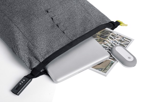 Xd Design backpack, anti-theft, cut-proof, 15.6”