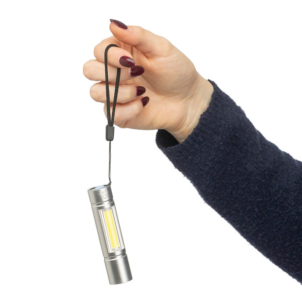 Gerecycled aluminium COB-zaklamp Sami - zilver