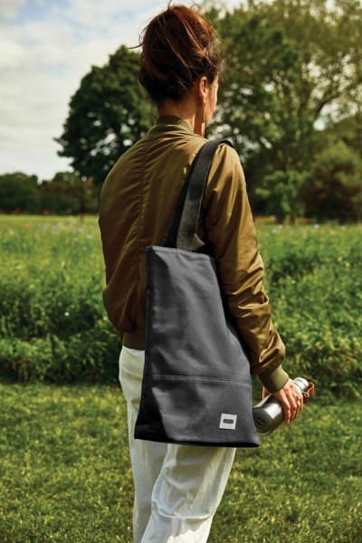 Izolovaná/chladící taška 16l Black+Blum - Černá