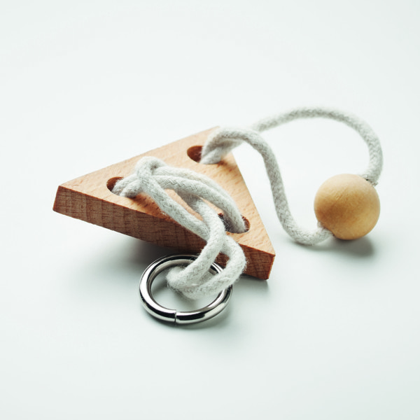 Wooden brain teaser triangle Nerve
