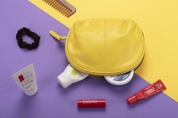 Cosmetic bag MARLEN - yellow