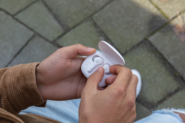 Ušesni čepki Urban Vitamin Byron, ENC, 18-urno predvajanje - Bela