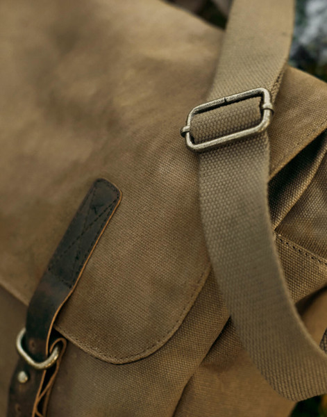 Heritage Waxed Canvas Messenger - Olive Green / ONE SIZE