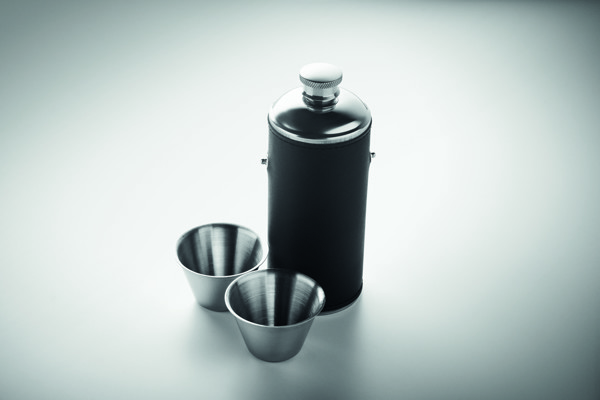 Flasche mit Schnapsbechern Cocoon