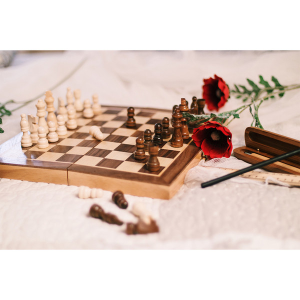Wooden chess