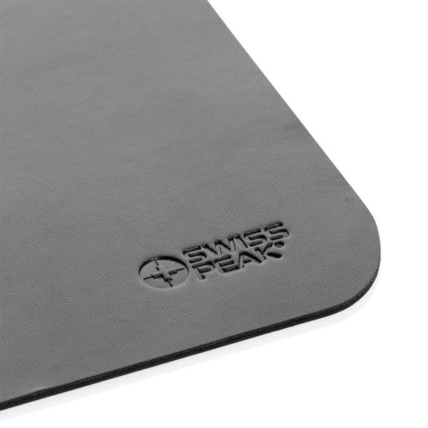 Swiss Peak GRS recycled PU desk mat