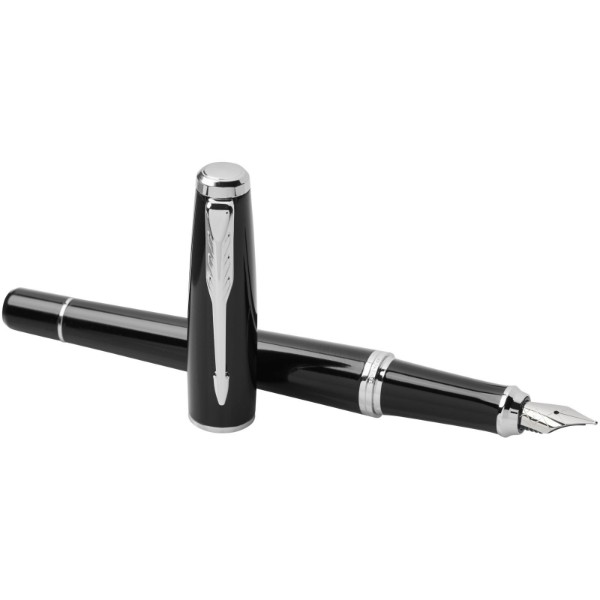 Parker Urban fountain pen - Solid Black / Chrome