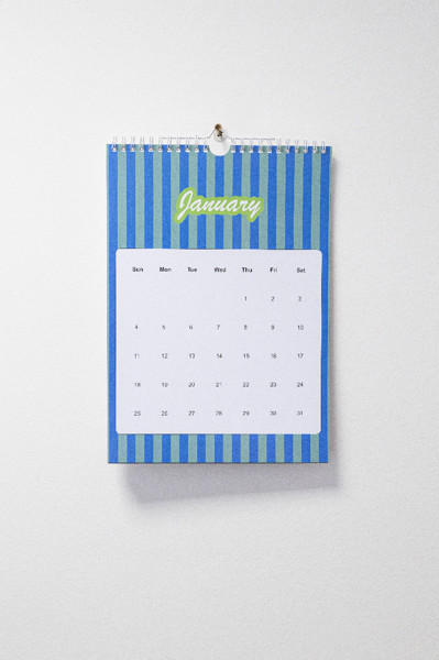 Custom Wall Calendar CreaDate Wall A4