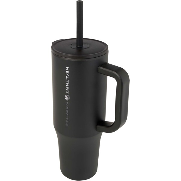 Izolovaný pohár Brady 900 ml s certifikátom RCS a silikónovou slamkou - Čierna