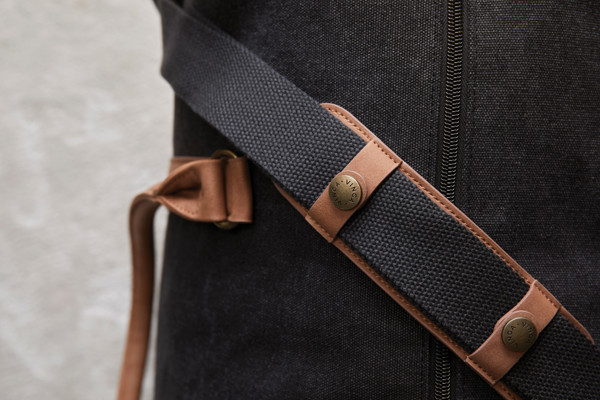 Vinga Bosler duffelbag recycled canvas 40x50x20 cm - Black