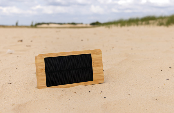 Sunwick 10.000 mAh Bamboo solar powerbank