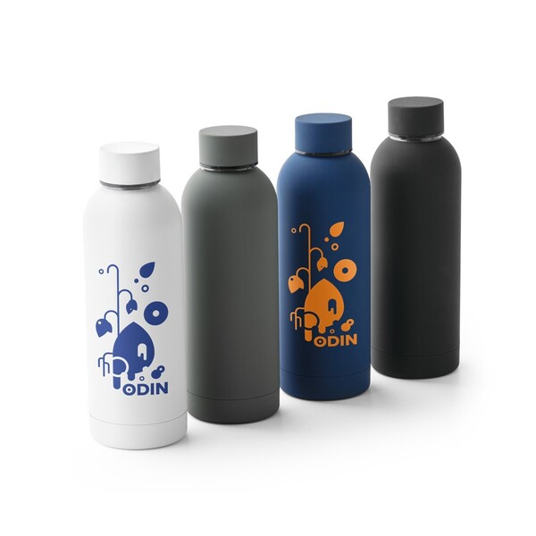 ODIN. Dvojstenná vákuová fľaša z nehrdzavejúcej ocele (36% recyklovanej) s pogumovaním 550 mL - Biela