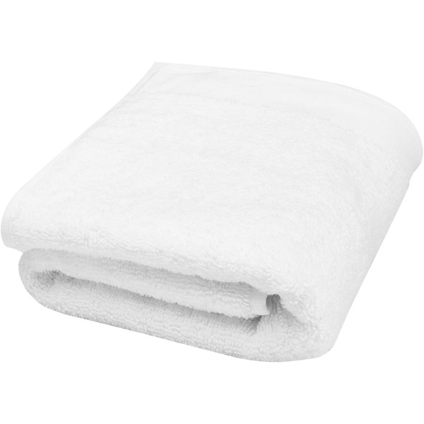 Nora 550 g/m² cotton towel 50x100 cm - White