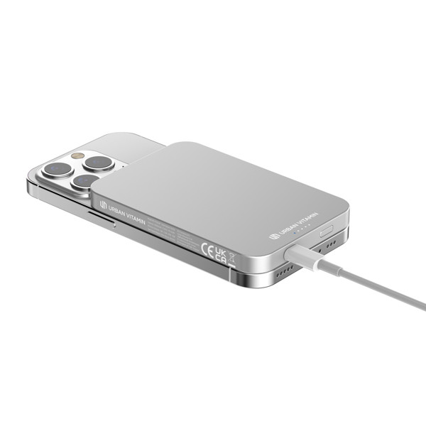 Urban Vitamin Richmond 5000mAh Powerbank aus RCS Plastik/Alu - Silber