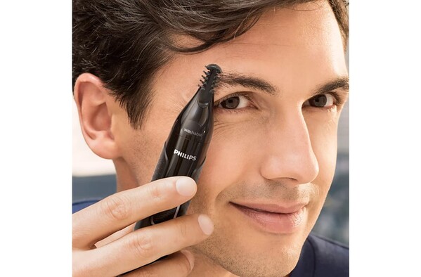 NT5650|Philips Tondeuse nez, oreilles et sourcils avec 5 accessoires