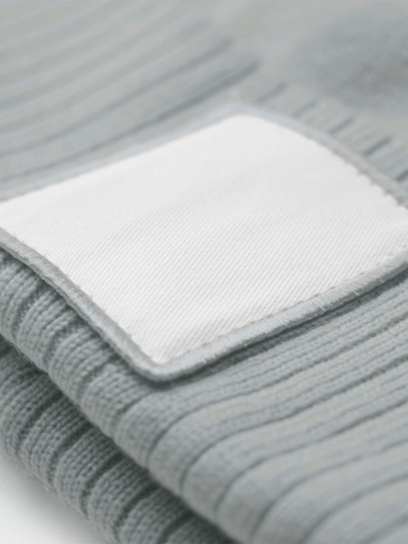 Appliqué Patch Beanie - Ash / White