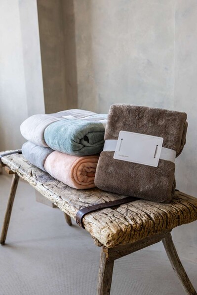 Olima Sherpa Lined Blanket - Pale Seafoam