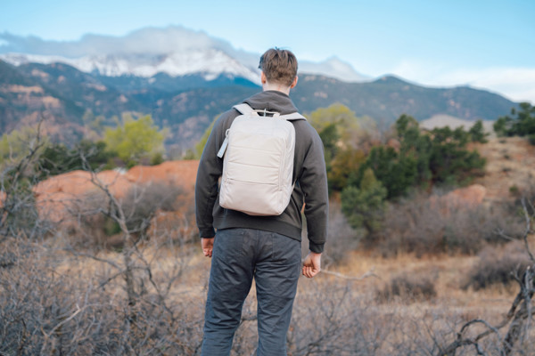 Sac à dos ordinateur 15,6" en rPET AWARE™ Armond - Beige