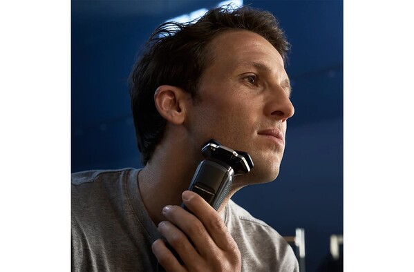 S7886|Philips rasoir électrique Wet and Dry