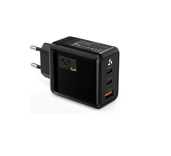 Cestovná sieťová nabíjačka 3x USB adaptér do zásuvky - WHITE