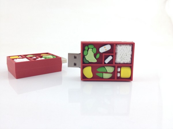 Custom shaped USB Drives - 3D - 2 GB / Speed & Capacity