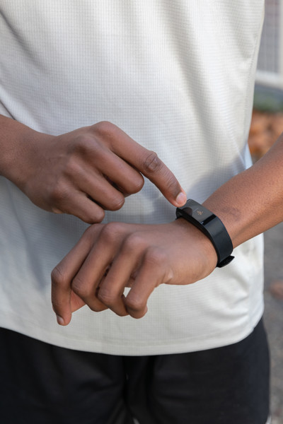 RCS recycled TPU Sense Fit with heart rate monitor