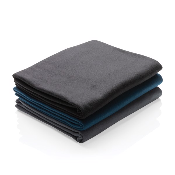 Fleece blanket in pouch - Navy