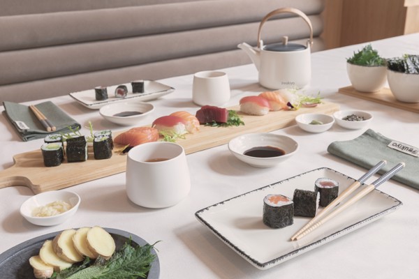 Ukiyo bamboo large serving board
