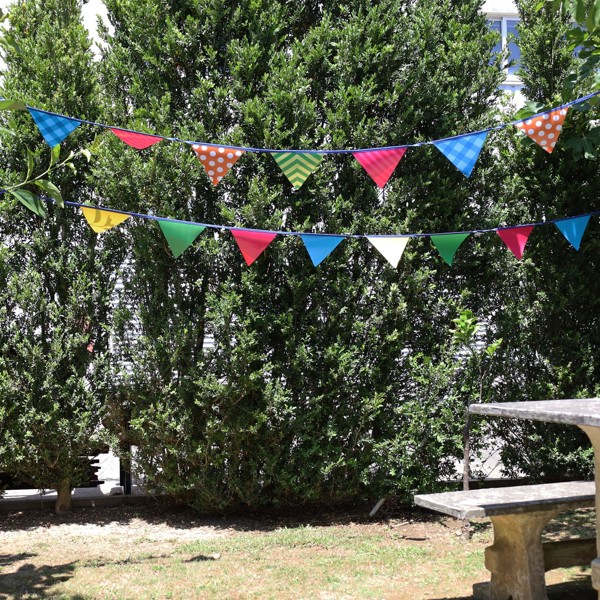 Garland With 4 Pvc Flags, 21X16 Cm, Per Meter, Customizable.