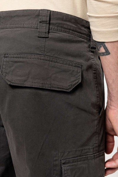 Men's Multipocket Bermuda Shorts - Olive Camouflage / 42