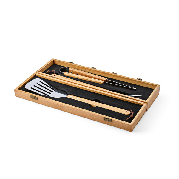 Turner Barbecue Set