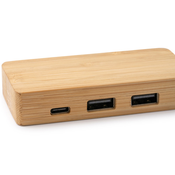 Hub USB personalizado de bambú con 2 puertos USB y 1 puerto tipo C