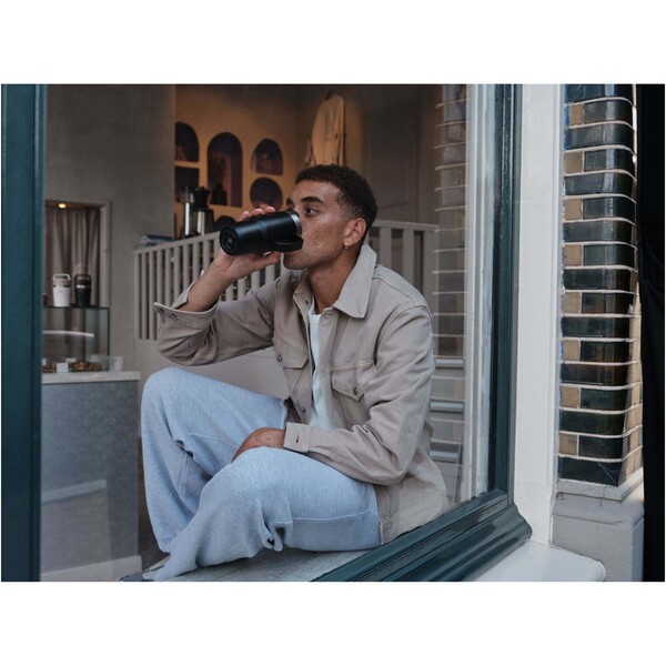 Caneca isolada Stanley Everyday Suburban 473 ml em aço inoxidável reciclado - Preto liso