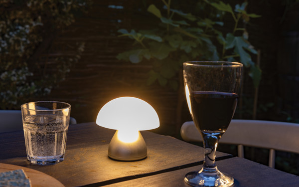 USB stolná lampa Luming z RCS recykl. plastu, sivá -