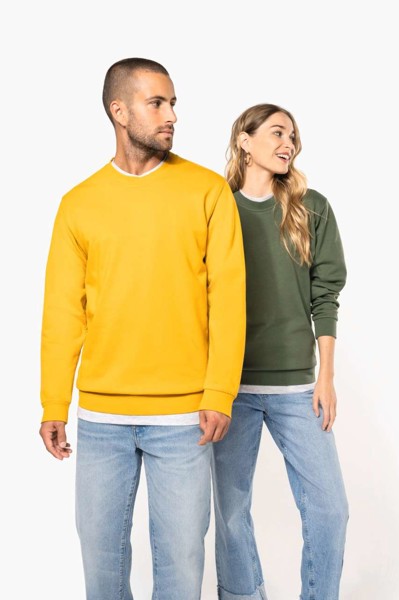 Crew Neck Sweatshirt - White / L