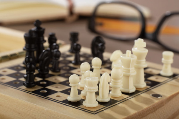 Wooden chess ILDE