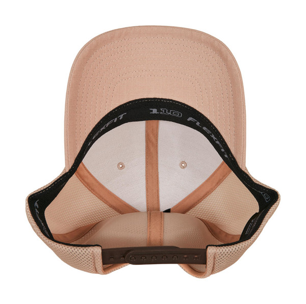 110 Flexfit Ripstop Mesh Cap - Black / ONE SIZE
