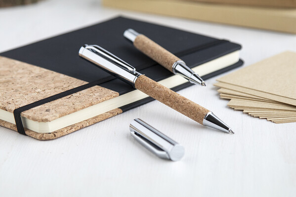 Pen Set Garrya