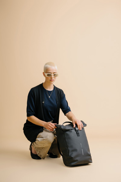 Nahrbtnik XD Design rPET, primeren za 16-palčni prenosnik - Črna / siva