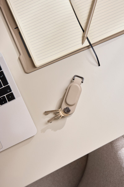 VINGA Baltimore RCS Key Organiser With Finder Dual - Greige