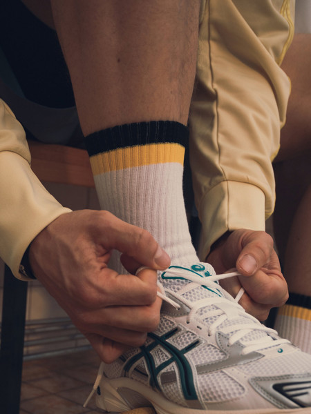 Tennis Socks Two Tone - White / Black / Blue / 42-46