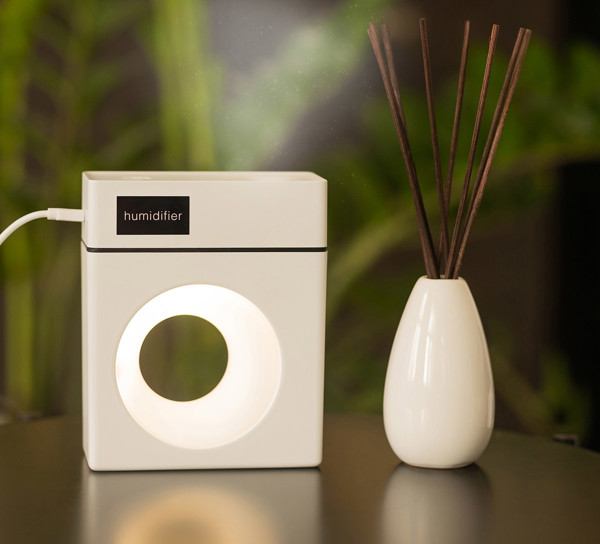 Breath air humidifier with lamp - White