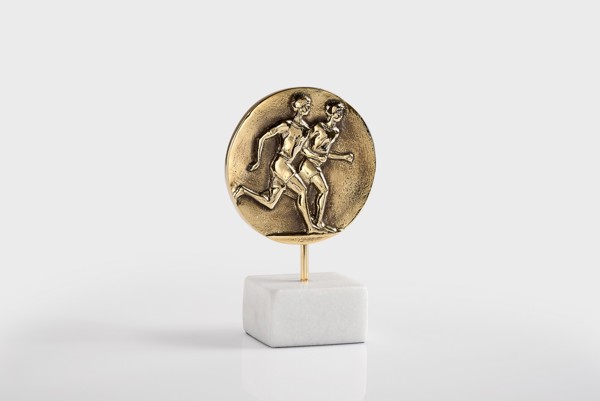 ΔΡΟΜΕΙΣ ΠΑΙΔΕΣ ΜΕΤΑΛΛΙΟ ΜΕΓΑΛΟ ΣΕ ΜΑΡΜΑΡΟ 