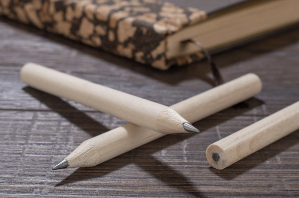Short pencil IKKO