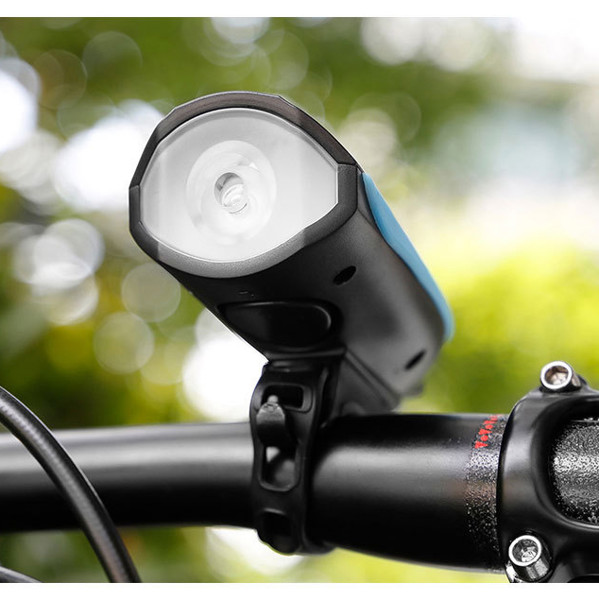 Bicycle light with horn
