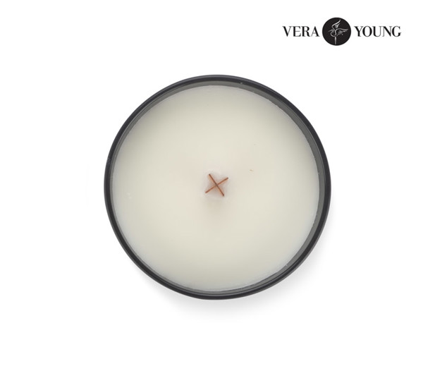 Soybean wax candle 220g - Norwegian Woods (Christmas tree)  - VERA YOUNG