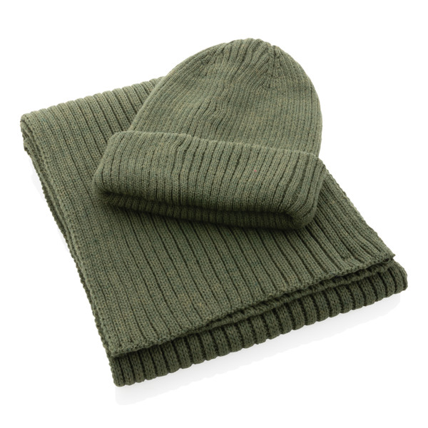 Dvojito pletená beanie čapica Impact z Polylana® AWARE™ - Zelená