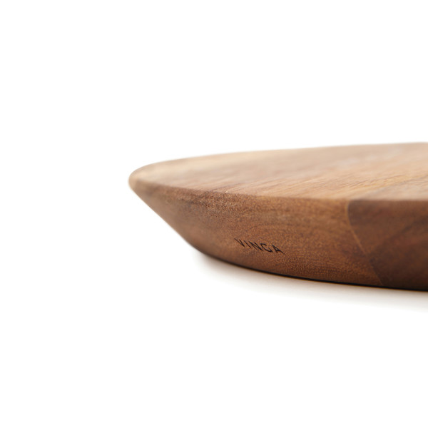 Vinga Veia serving board, FSC acacia wood 200x190mm