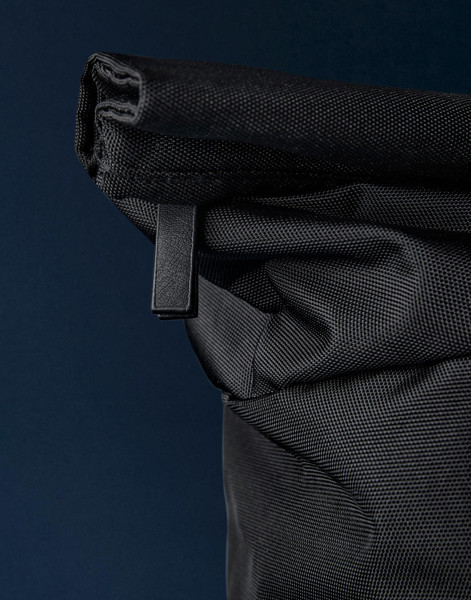Axis Roll-Top Backpack - Black / ONE SIZE